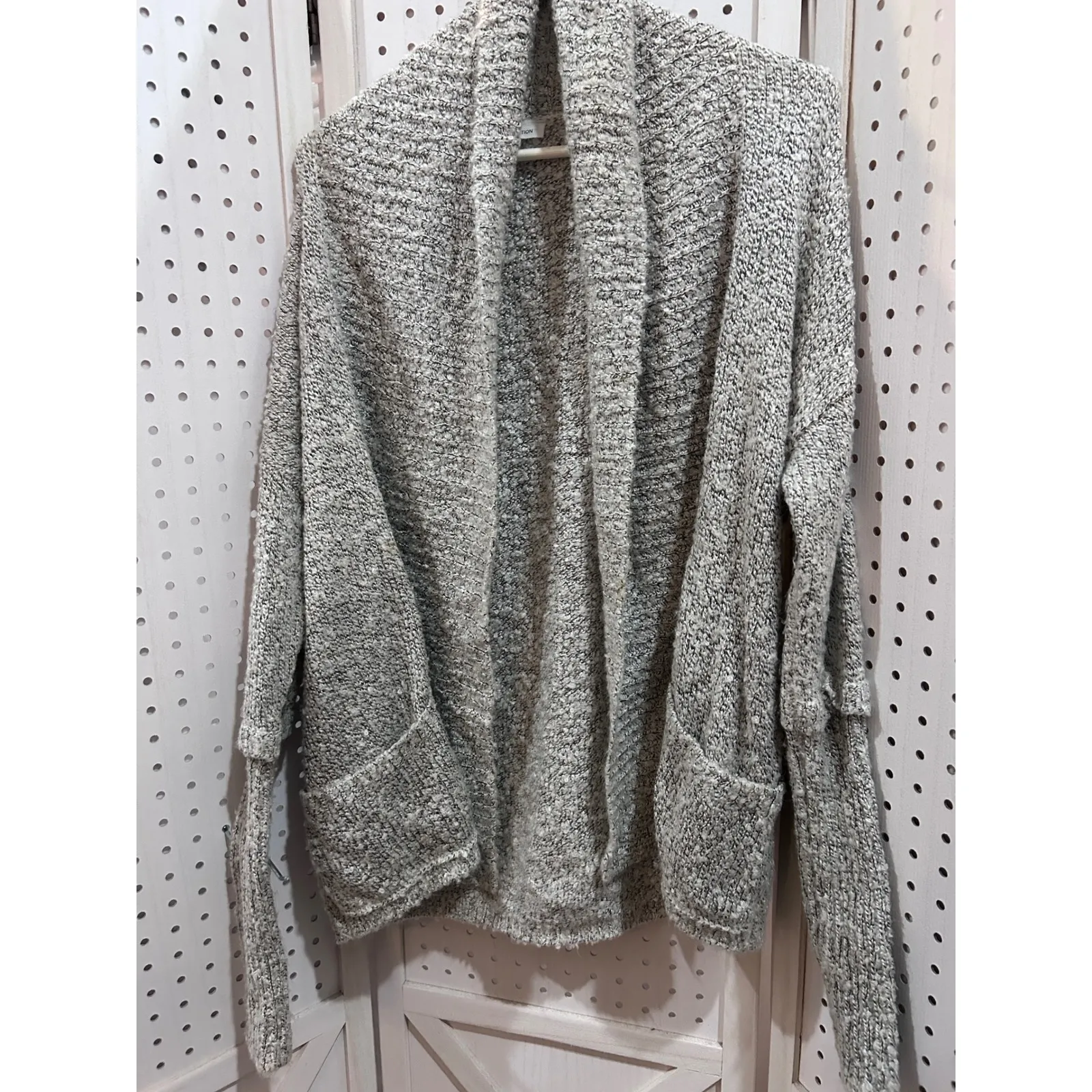 BCBGeneration Heathered Knit Open Front Cardigan Sweater M L Grey Pockets Soft - Image 2