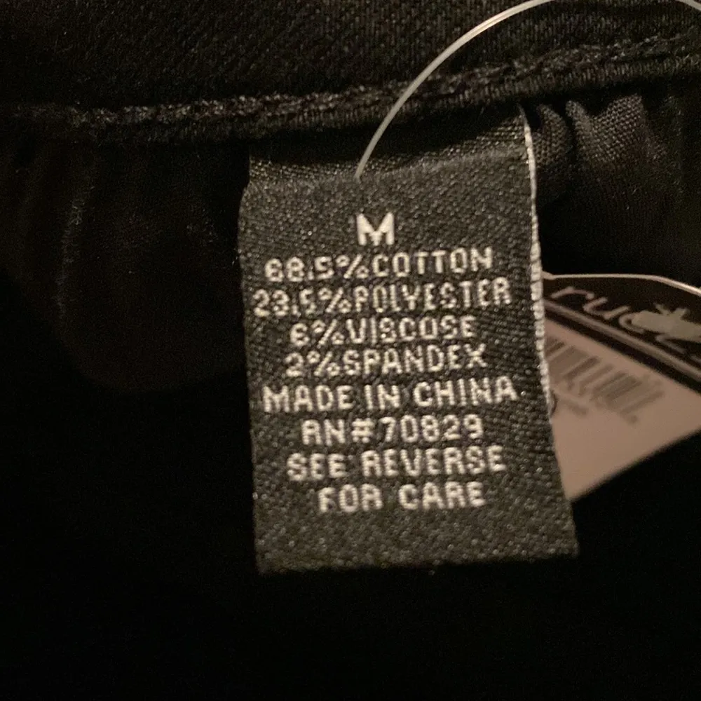 NWT ultra stretch mini skirt Size M - Image 8