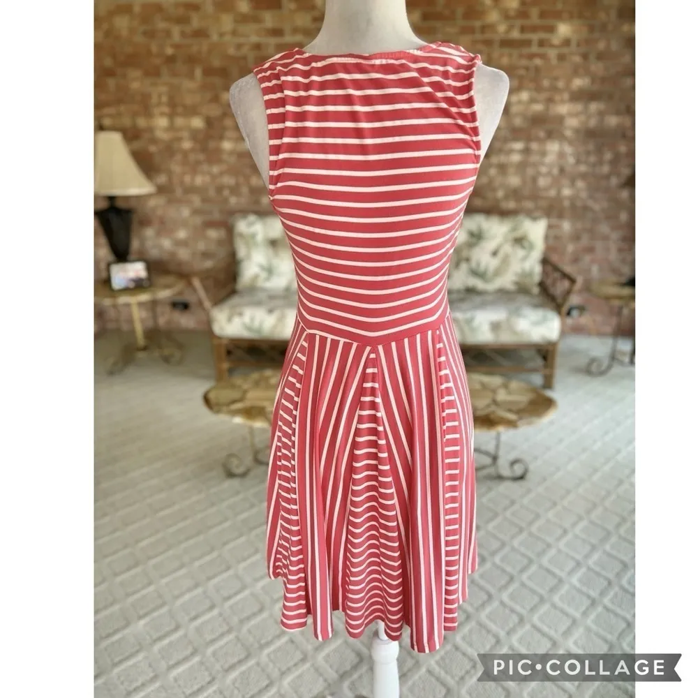 Charming Charlie Dress Skater Pink Striped Skater Sleeveless Stretchy V-Neck M - Image 9
