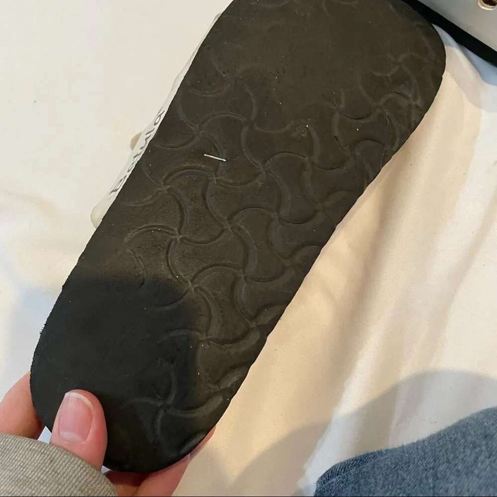 Be Tula By Birkenstock White Double Buckle Comfort Sandals 6 - Image 3