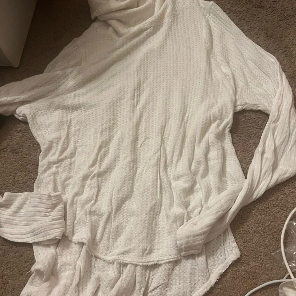 We the free thermal top small - Image 5