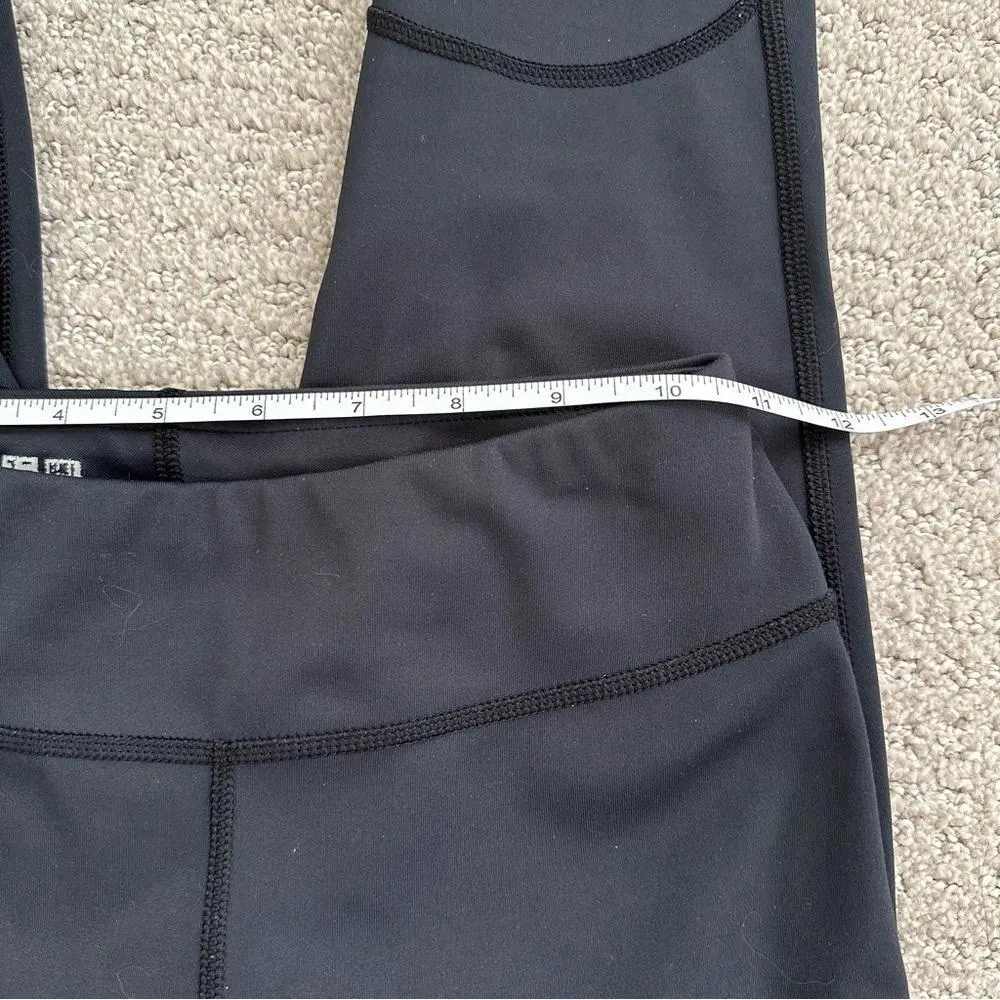 Uniqlo AIRism Cropped Leggings Black XS - Image 2