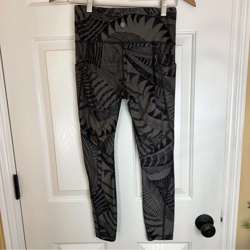Athleta Full Length Legging with Side Pockets Small, Excellent Condition. - Image 2