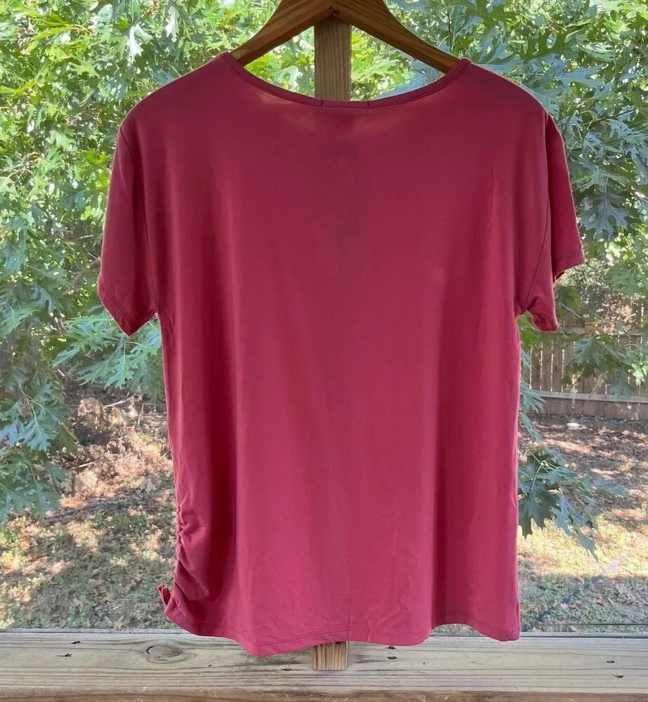 Stitch Fix Threads 4 Thought Nia Side Ruched Tencel Tee Red Size M. NEW - Image 2