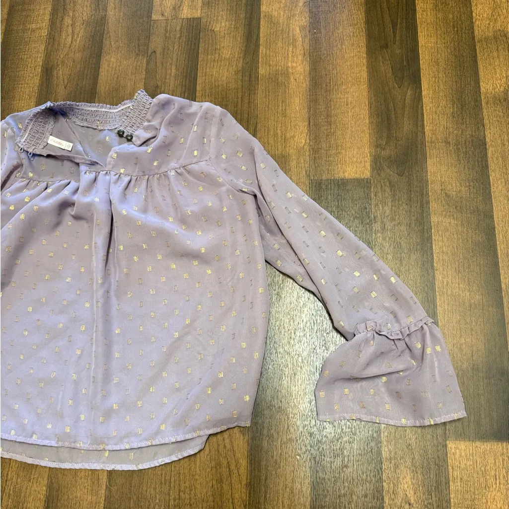 Xhilaration White Blouse with Flutter Sleeves and Peter Pan Collar - Image 4