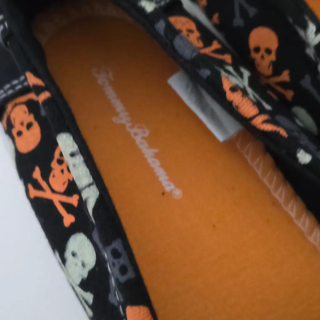 Tommy Bahama Black & Orange Skull Canvas Slip On Sneakers Soze 7½ Halloween Goth - Image 6