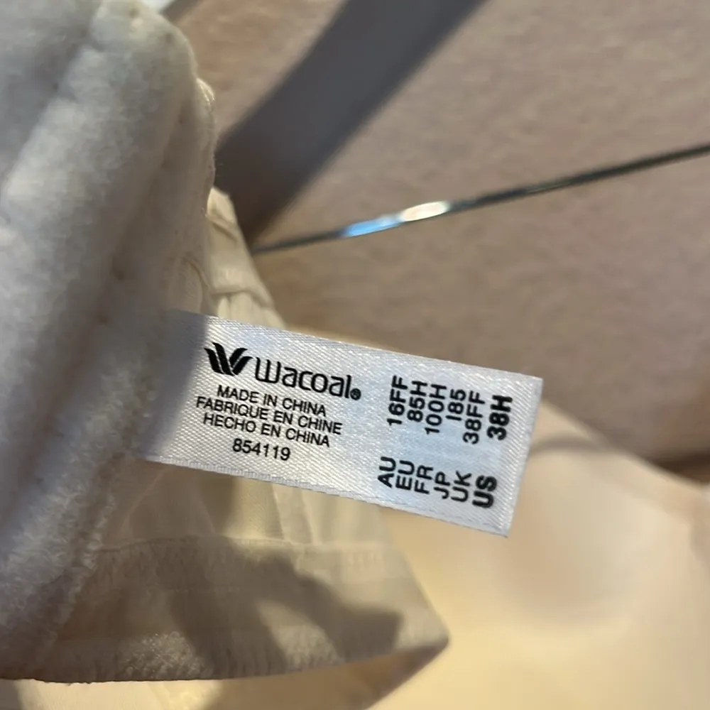 Wacoal Women’s Red Carpet Strapless Bra Cream color Size 38H 854119 - Image 10