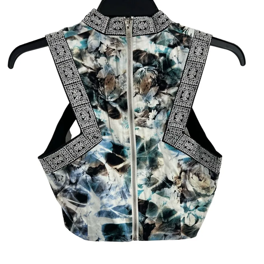 Dahlia  Wolf Cropped Halter Size Small - Image 3