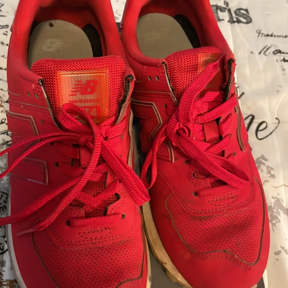 Red new balance sneakers - Image 3