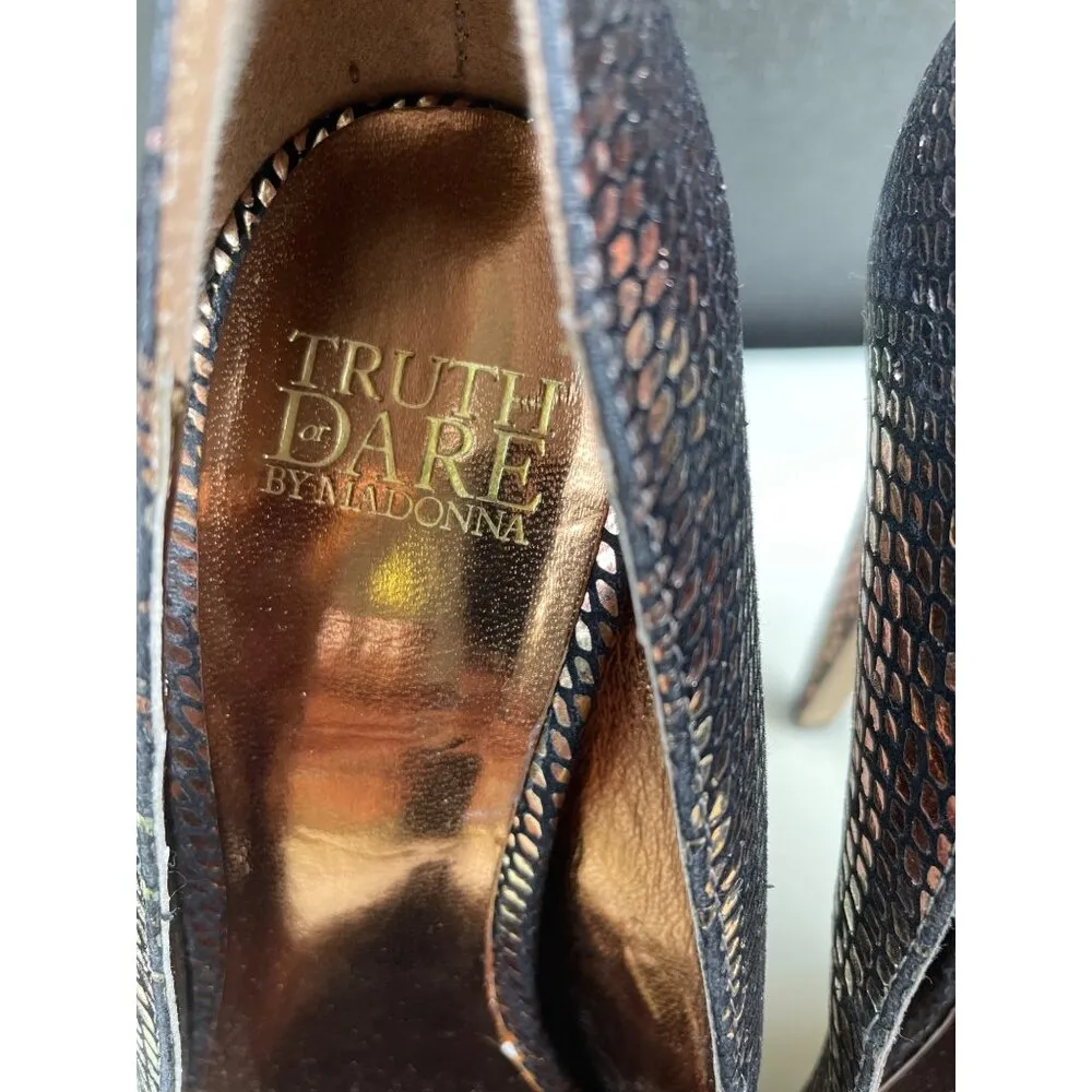 Truth or Dare By Madonna Women's Metallic Shoes/Heels 5.75" SIze 7 SKU 4786 - Image 4