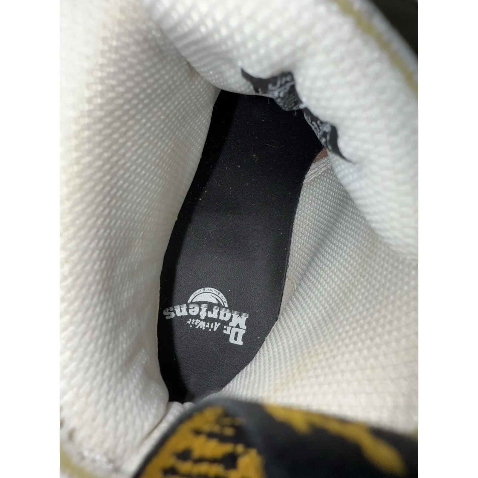 Dr. Martens Women's Devon Flower Leather Platform Boots - White Milled  Sz 5 - Image 4