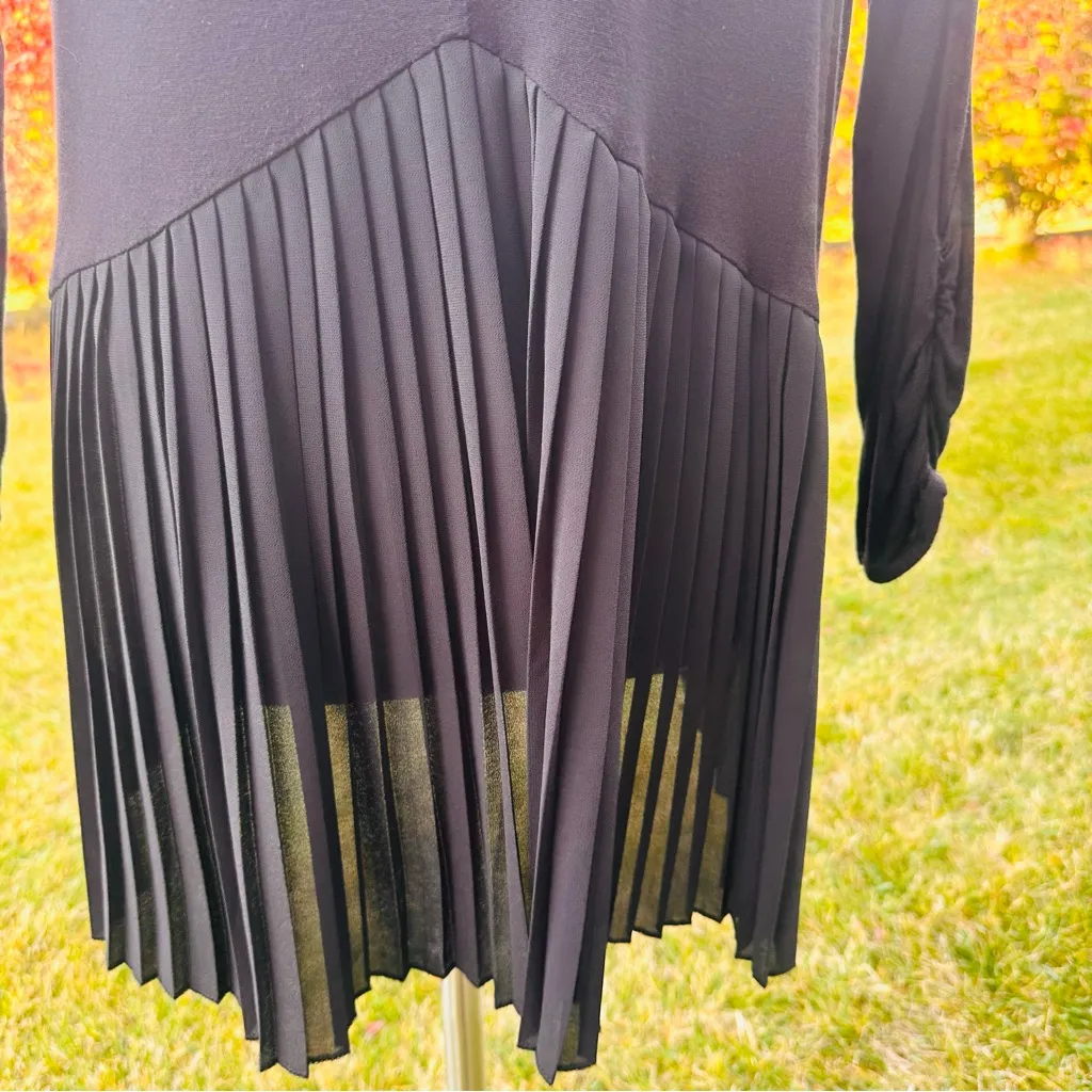 August Silk Black open cardigan w sheer pleats - Image 9