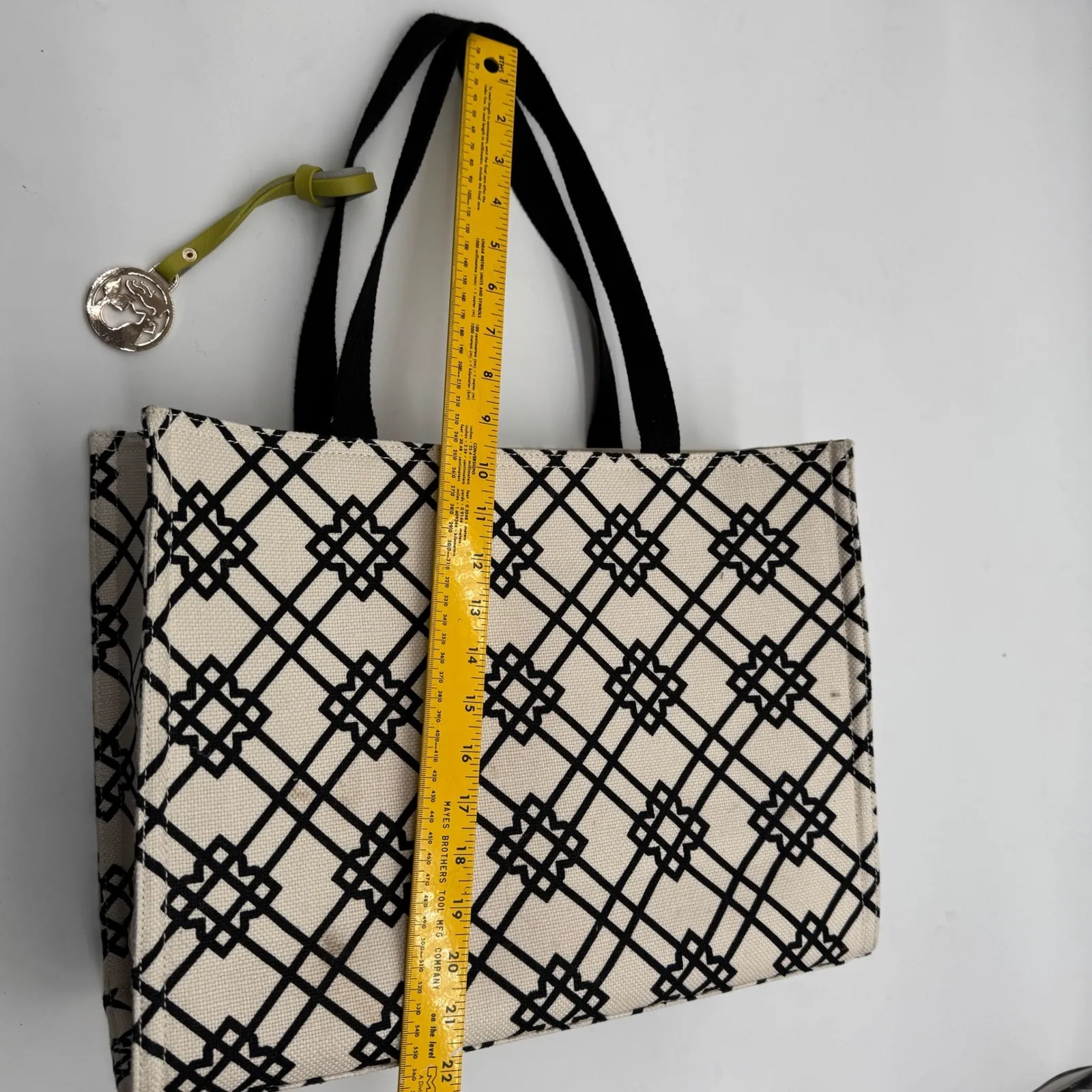 Spartina 449 Seven Oaks Linen Market Tote Black Cream Geometric - Image 5