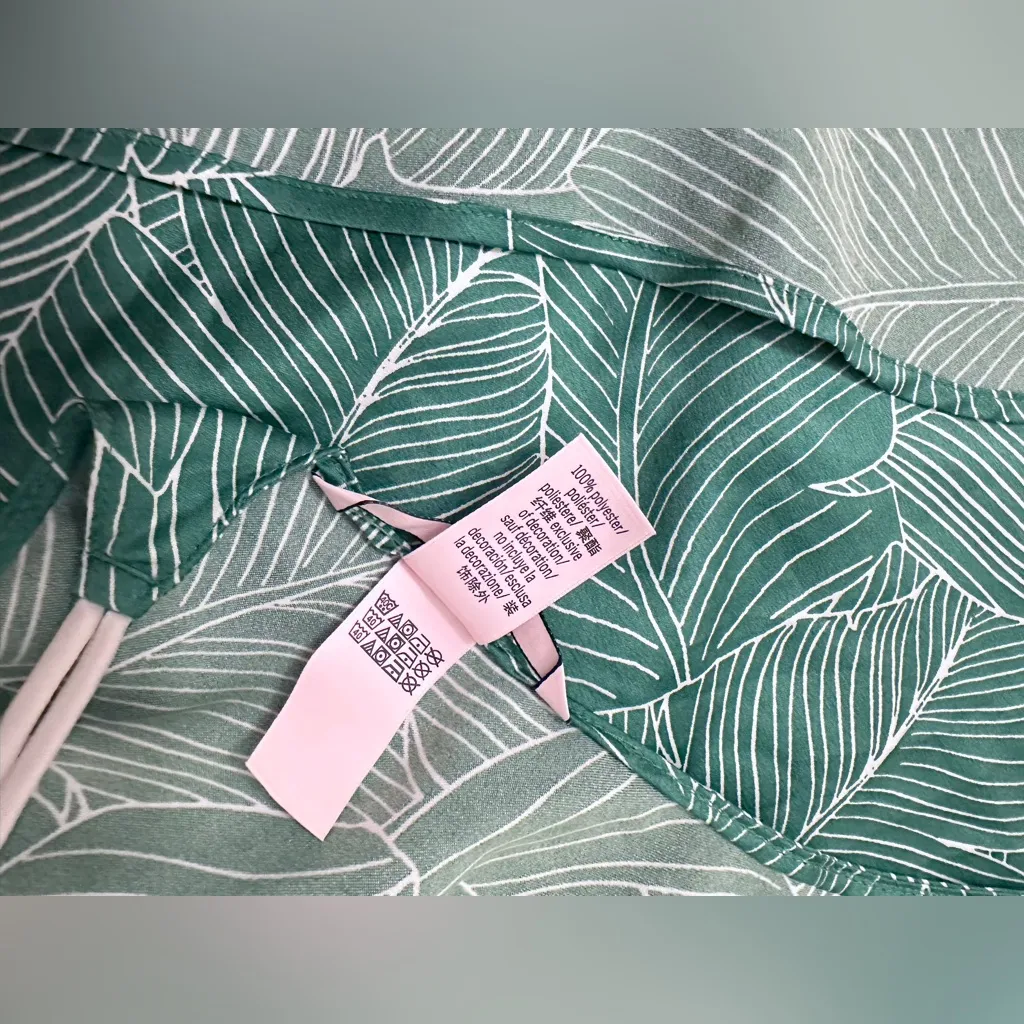 NWOT Victoria's Secret Satin Cami Pajama Set - Green Palm Leaves - M/XS - Image 15