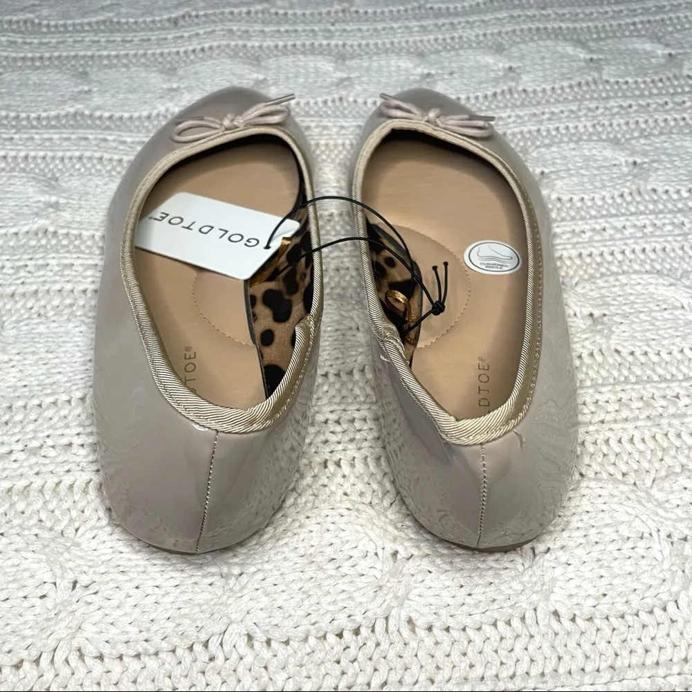 Gold Toe Womens Patent Ballet Flats with Bow and Leopard Lining in Nude Size 9 - Image 4