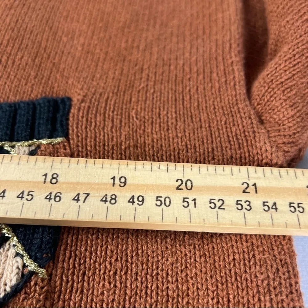 Women’s Vintage cardigan unsure of size , measures 21 inches Pit to Pit Brown - Image 7