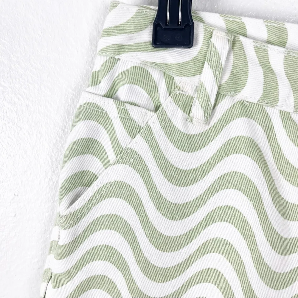 PACSUN Green And White Wavy 90’s BF High Rise Carpenter Jeans, Size 26 - Image 6