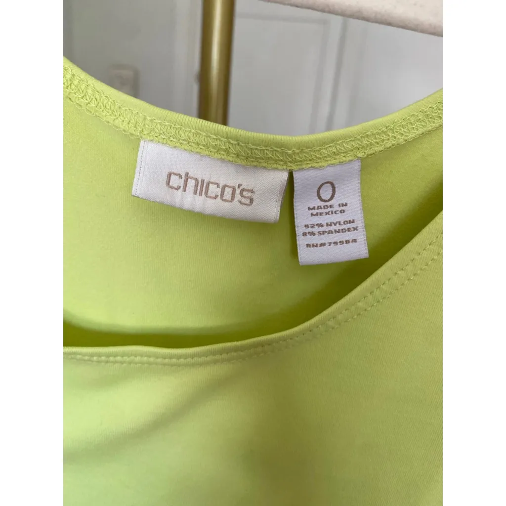 Chico’s Fitted Tank Top Neon Lime Green Tropical Vibrant Resort Athleisure Comfy - Image 4