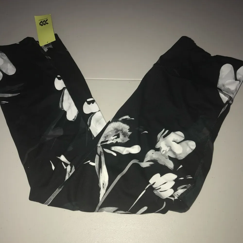 All In Motion Workout Leggings 2279 - Image 3