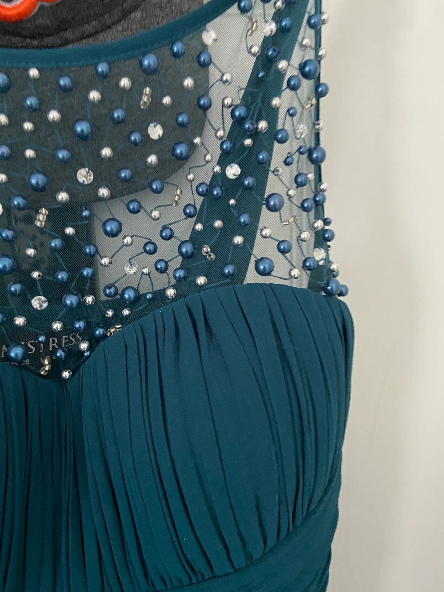 Emerald green prom dress  - Image 2