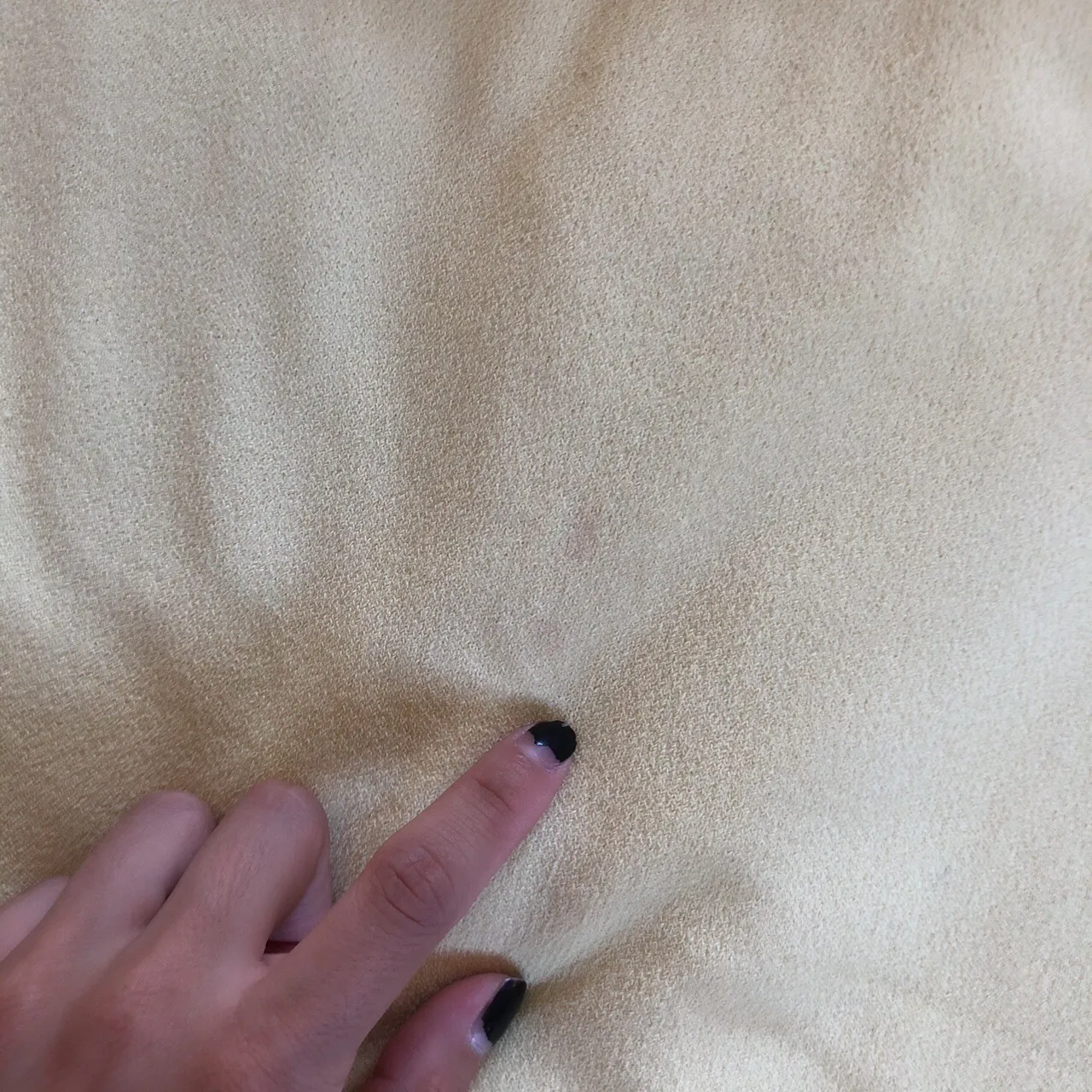 Beautiful light yellow top Size XS - Image 3