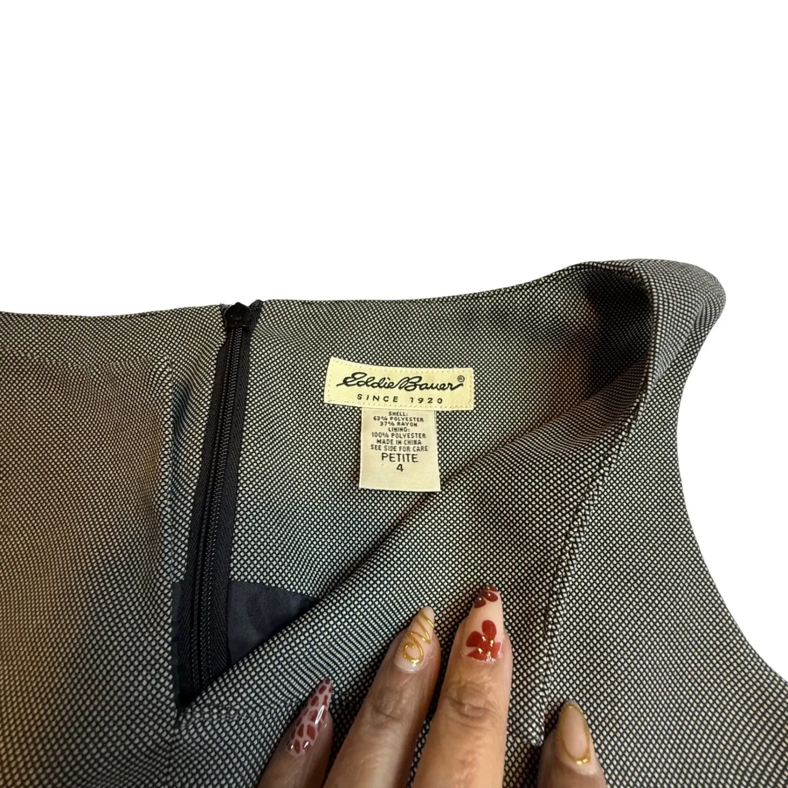 Eddie Bauer VTG Y2K Womens Sleeveless Sheath Dress Sz 4P Business Casual Trendy - Image 4