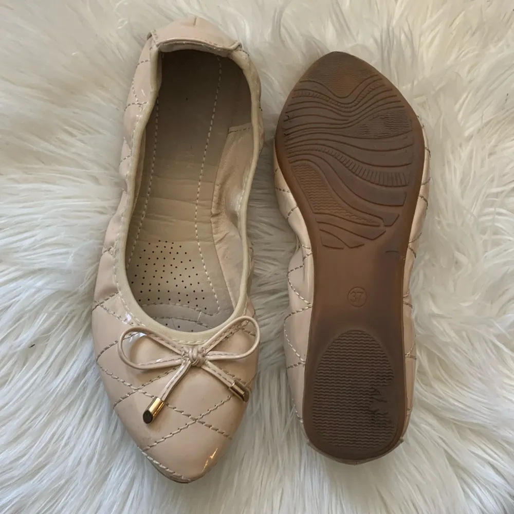 Beige Leather Ballet Flats Size 37 EU = 7 women’s - Image 6