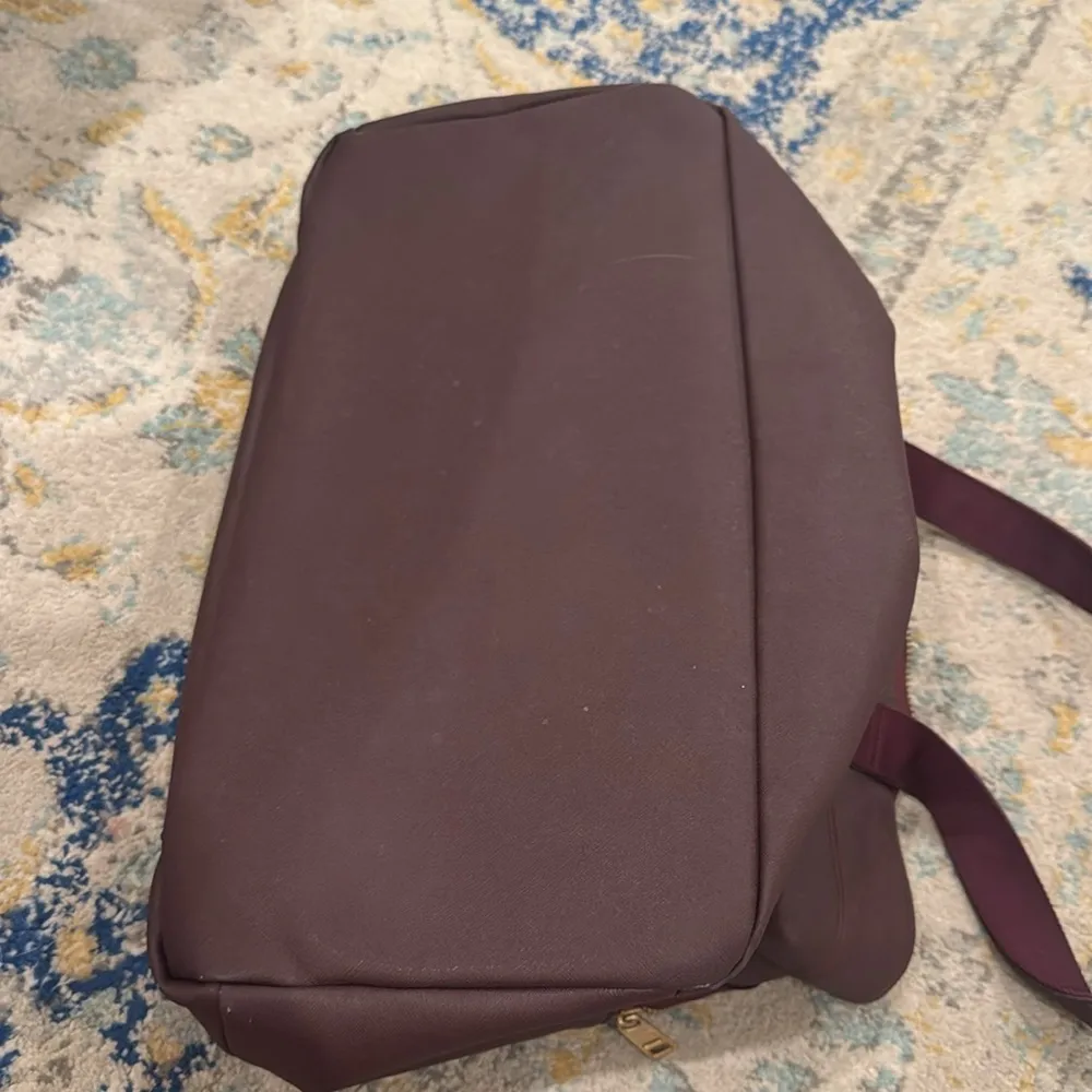 Lululemon purple overnight bag - Image 4