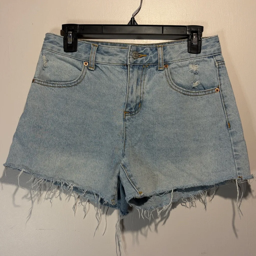 BDG Urban Outfitters- A-Line Raw Hem Light Wash Distressed Denim Shorts- Size 26 - Image 2