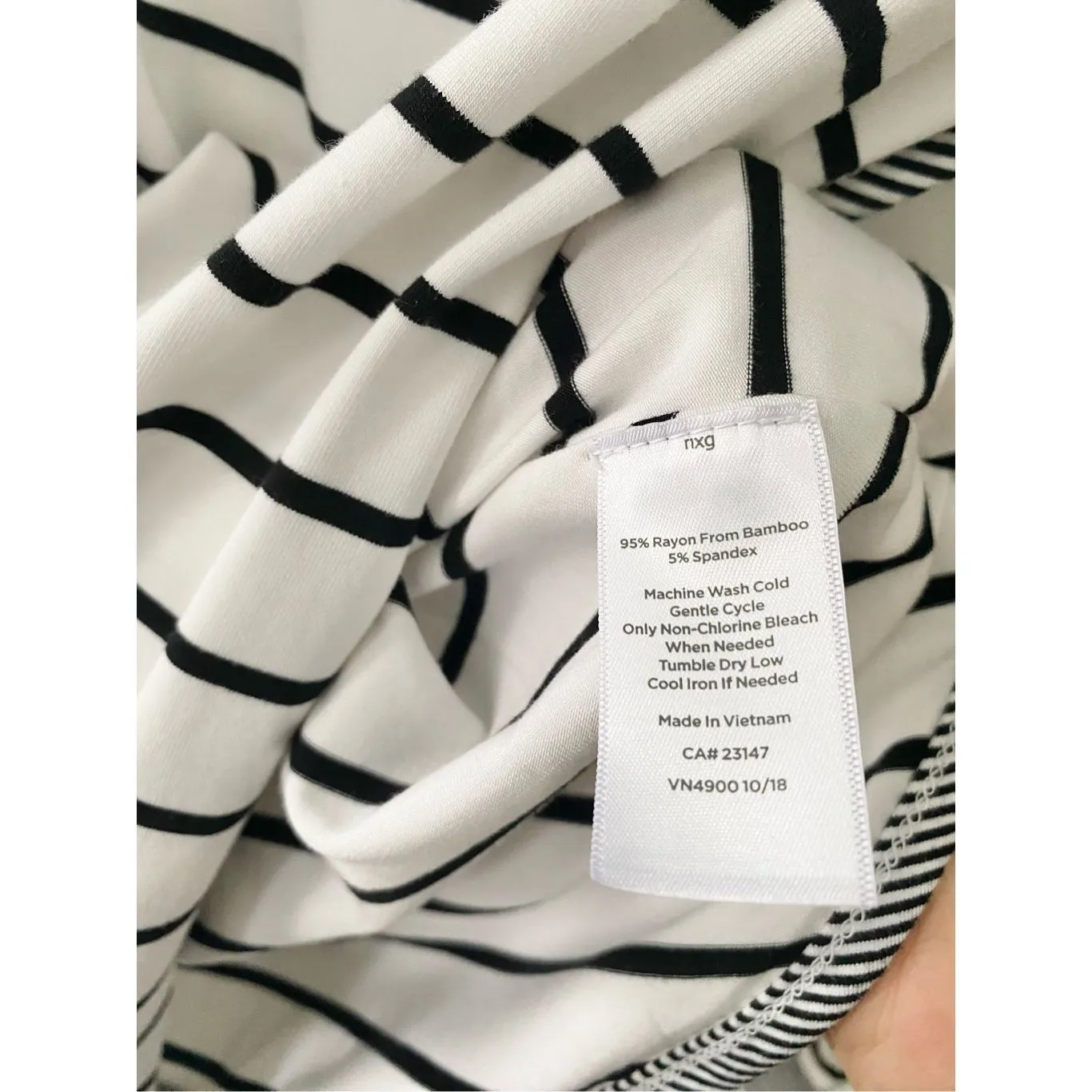 The Oprah Magazine Collection For Talbots Striped Long Sleeve Top Sz L - Image 6