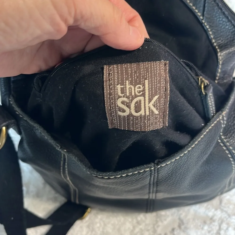 SAK Soft Black Leather Shoulder Bag - Image 12