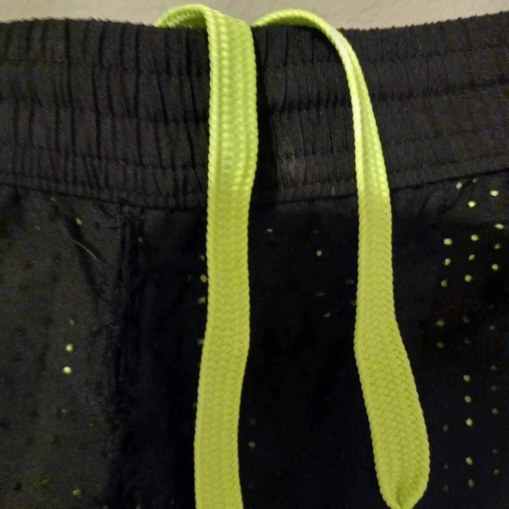 Fila Sport M Double Mesh Running Athletic Shorts in Highlighter Yellow Green - Image 5