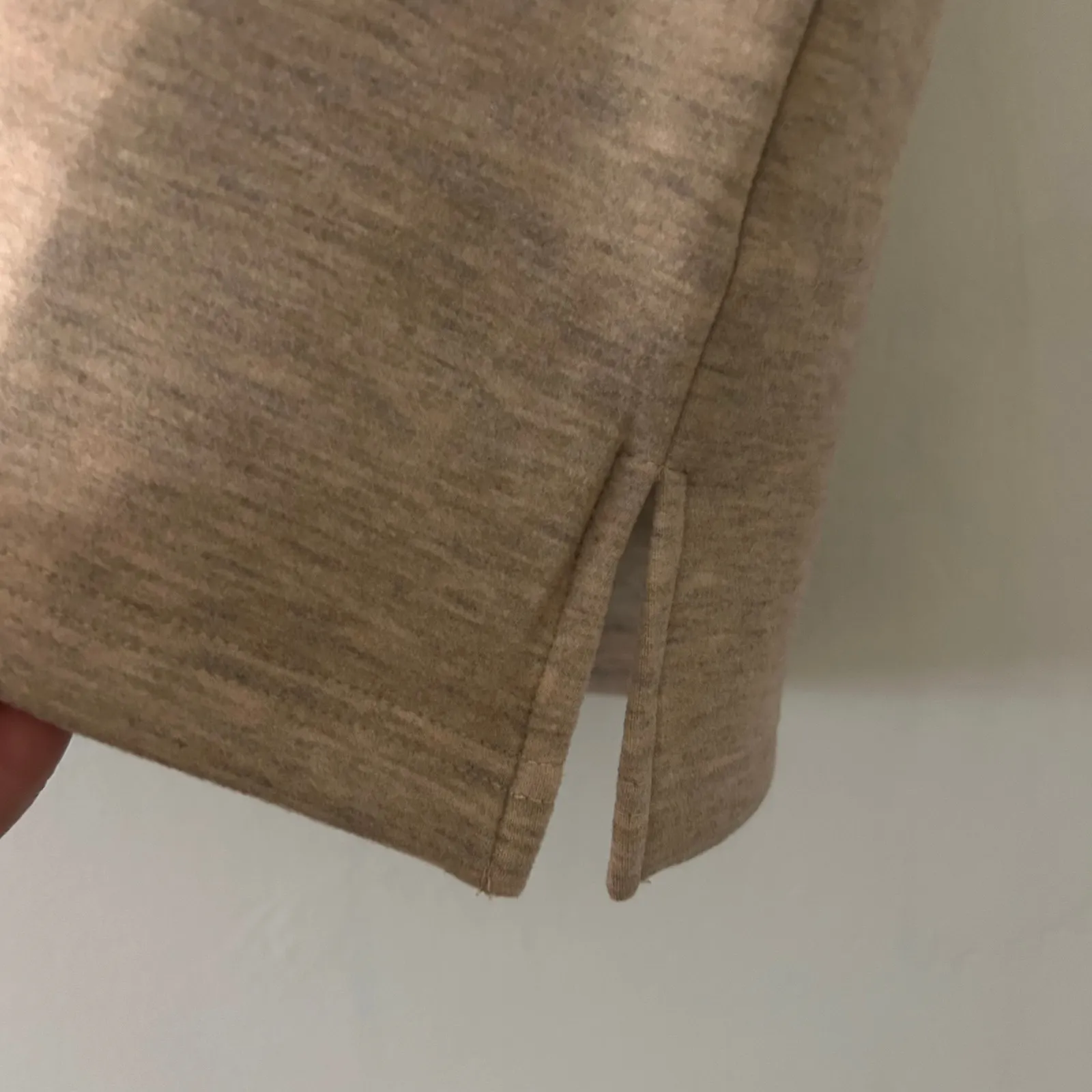 OGL Women's Turtle Neck Split Hem Sleeveless Tan Cozy Top M Medium New - Image 6