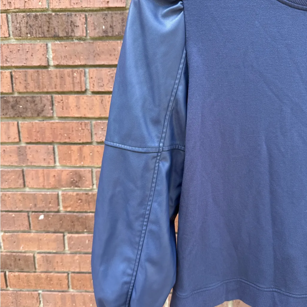 Generation Love Finley Faux Leather Sleeve Sweatshirt Navy Blue Size Small NWOT - Image 2