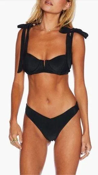 Beach Riot Bikini Set, underwire bikini top Small bikini bottom Large, $206 - Image 1