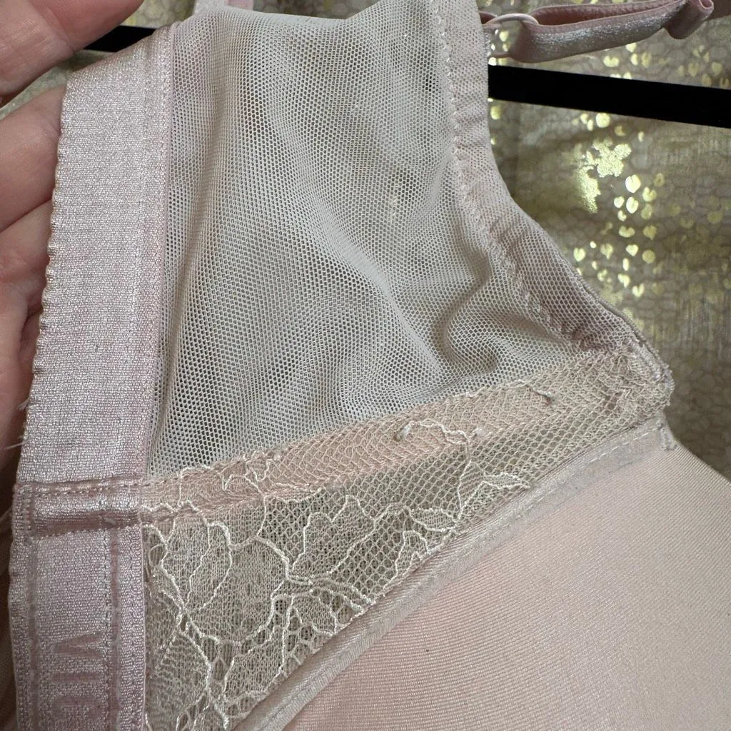 Victorias Secret Very Sexy Padded Push Up Bra Light Pink Mauve 38D Size undefined - Image 11