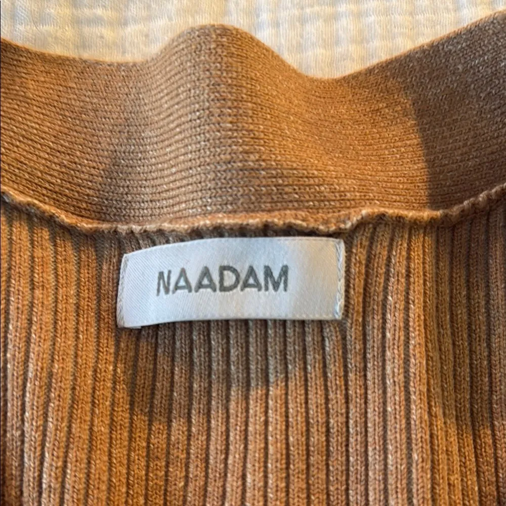 NAADAM Tan V - Image 2