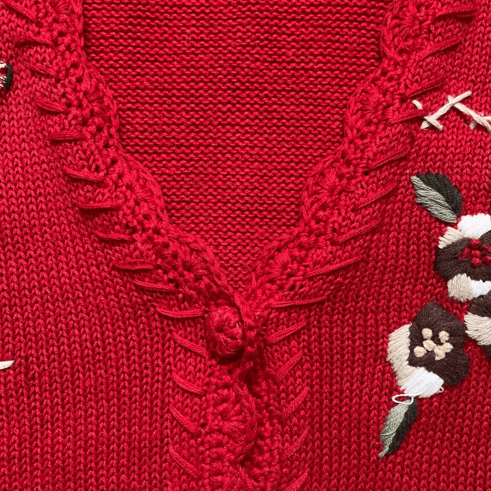 Vintage 90s Red Embroidered Knit Sweater Vest Floral Cottagecore Medium Granny - Image 6