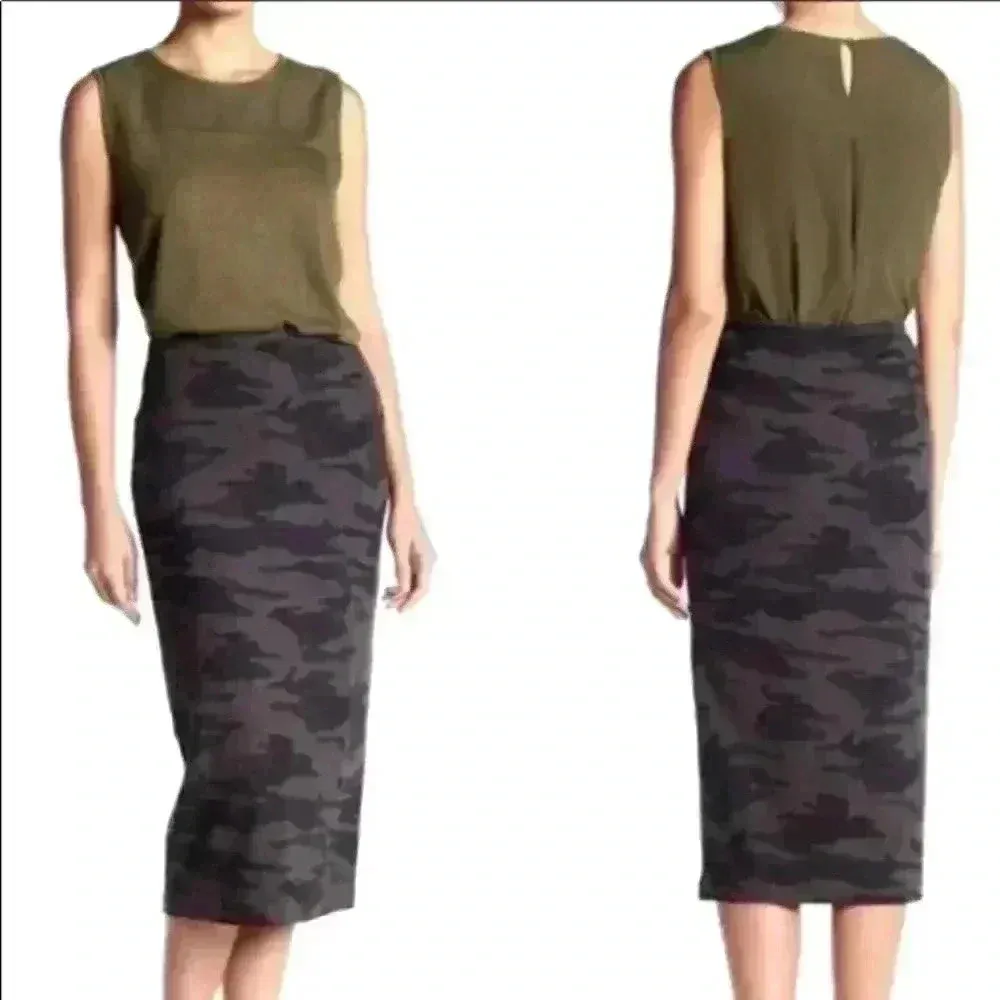 Sanctuary Camo Print Stretch Midi Ponte Pencil‎ Women's Skirt Size Small - Image 2