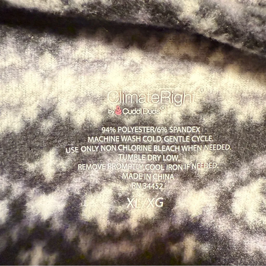 Climate Right by Cuddl Duds Fair Isle Black White Top Womens Large - Image 5