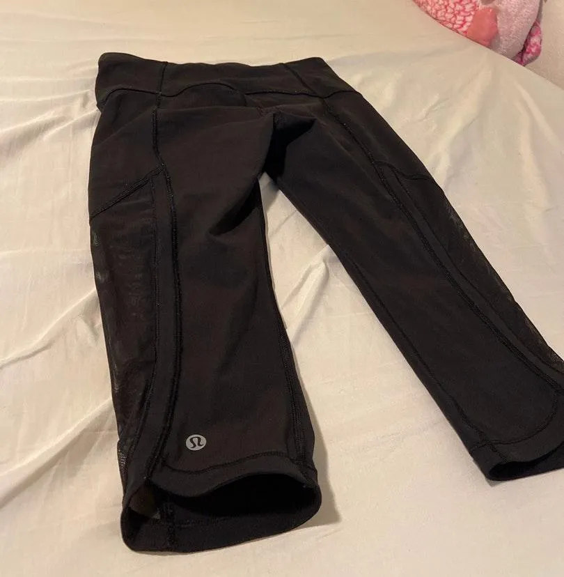 Lululemon Black Cropped Mesh Leggings - Image 4