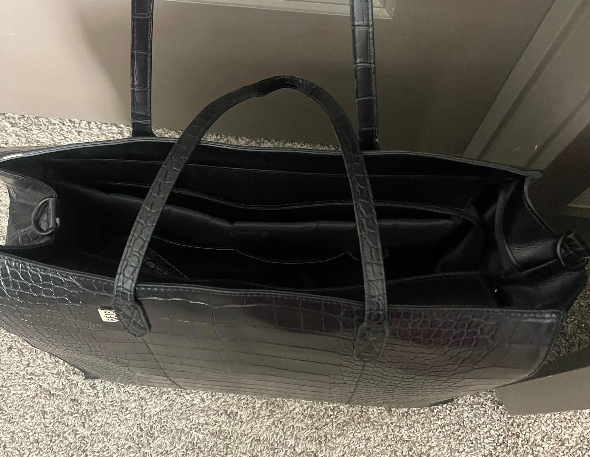 Béis Travel Work Bag - Image 2