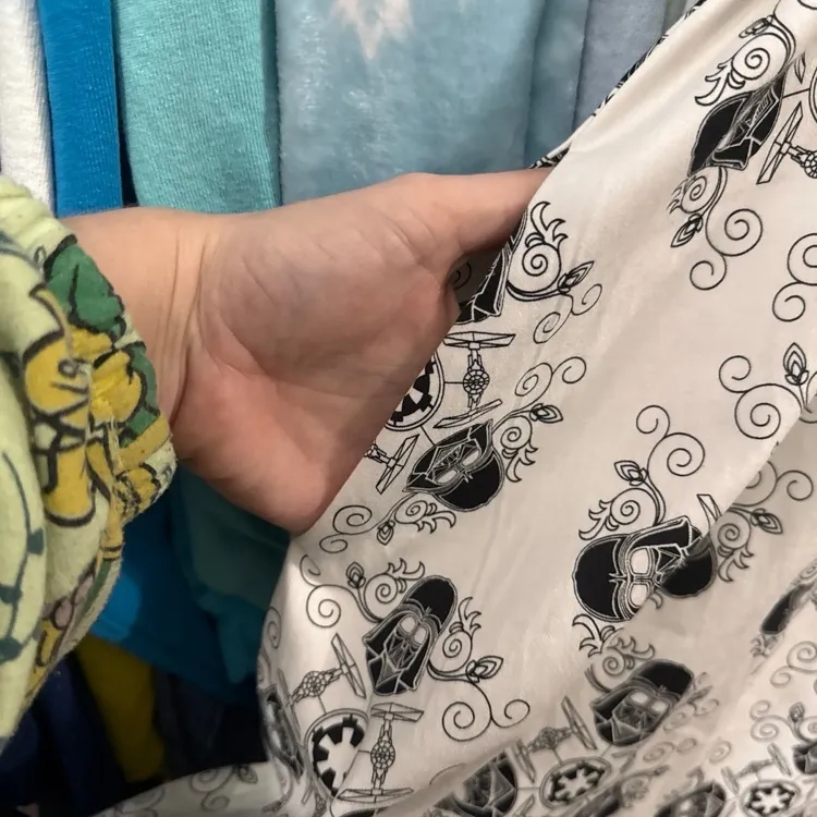 Disney parks x her universe Darth Vader Empire Star Wars dress shop dress M - Image 4