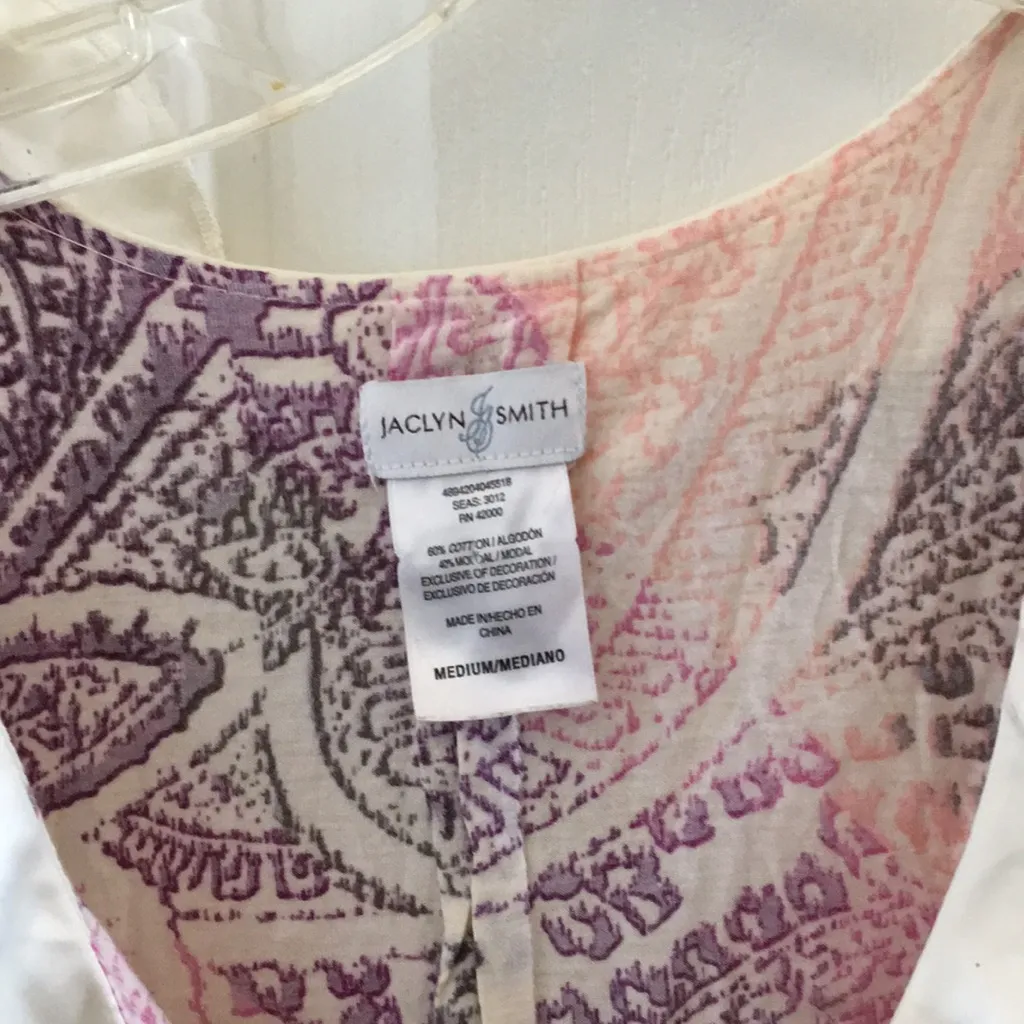 FINAL MARKDOWN Ladies jaclyn smith top medium - Image 3