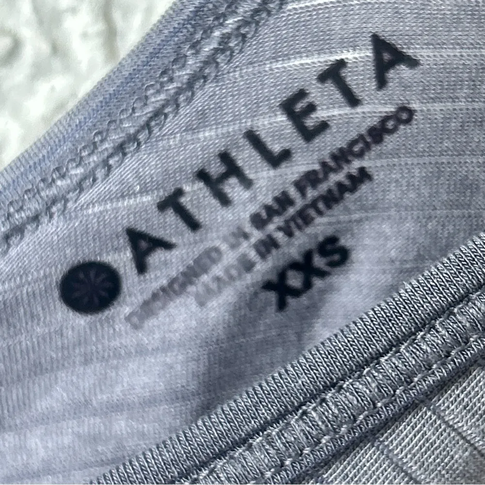 Athleta | Essence Texture Tie Back Tank Top Ribbed Gray Size XXS - Image 4