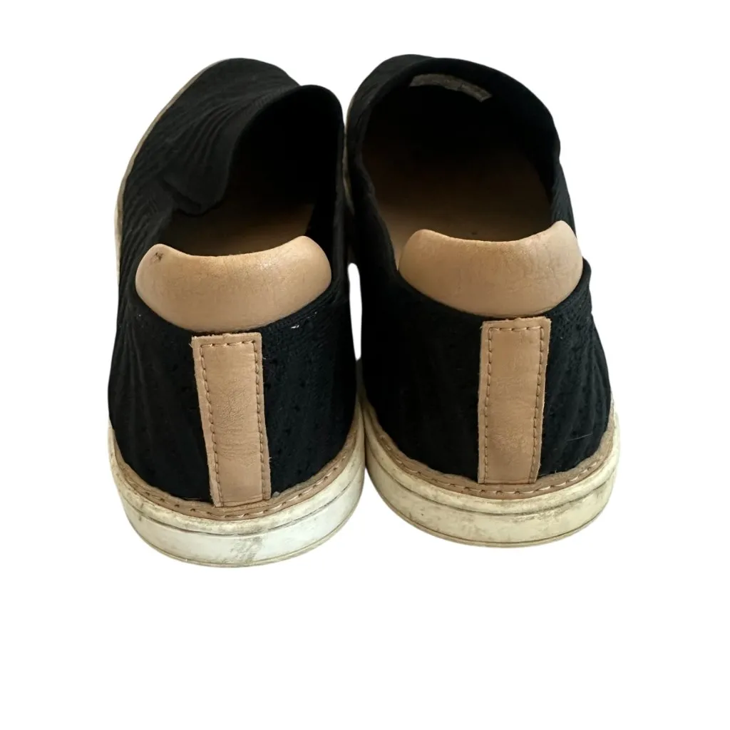 Ugg Sammy Chevron Black Slip-On Sneakers Flats Casual Comfy Size 9.5 Women's - Image 9