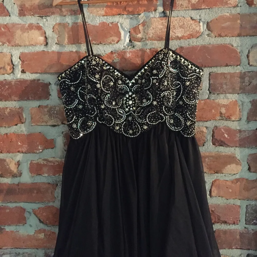 Dave and Johnny Prom Dress - Image 2