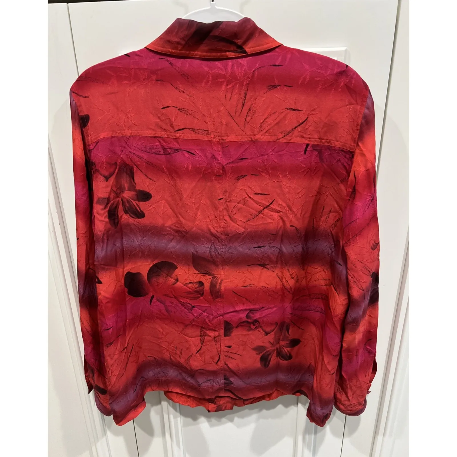 Vtg Chico's Design Silk Button Up Shirt Red Tropical Floral Blouse Asian Cruise - Image 3