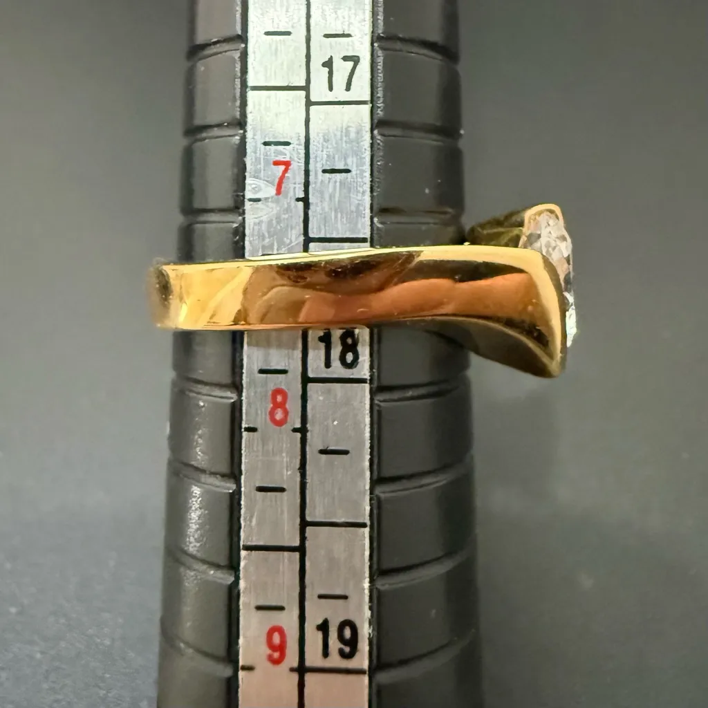 Vintage 925 Gold Over Sterling Silver Round CZ Solitaire Women’s Ring Size 7.5 - Image 9