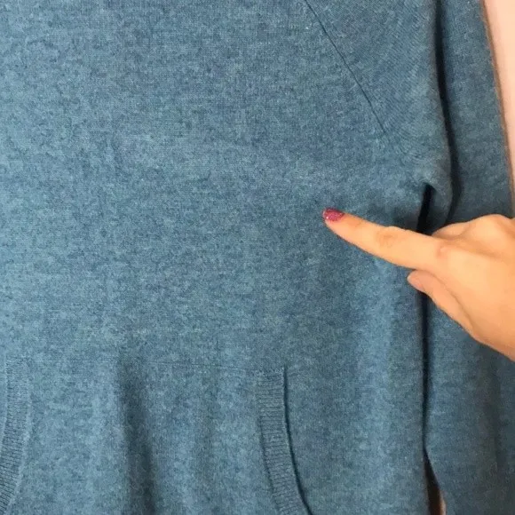 Max studio blue pullover turtle neck 100% 2 ply cashmere sweater top small - Image 4